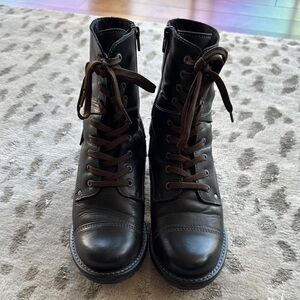 Taos Footwear Black Combat Moto Boots with Lace-Up Design